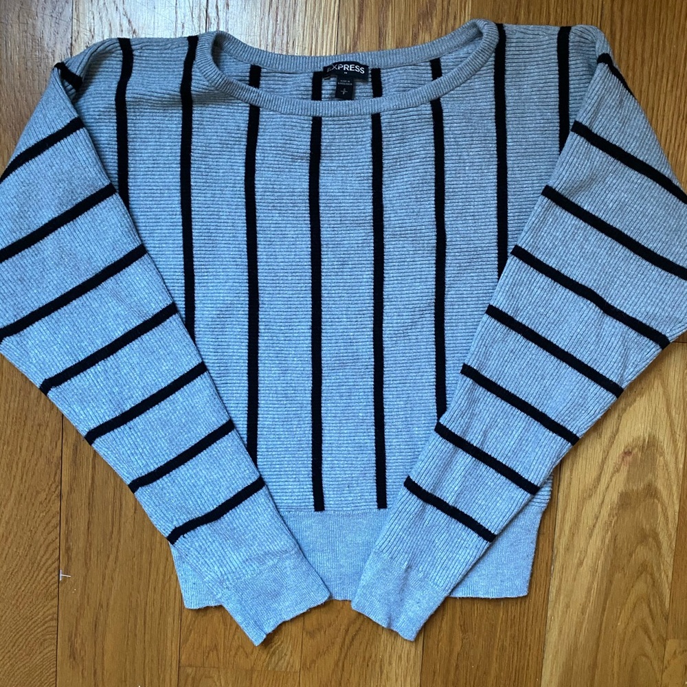 ✨2/$12 Express Striped Sweater